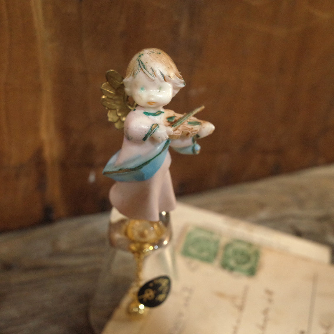 義大利老件.塑料拉小提琴小天使.玻璃手搖鈴.鈴鐺.擺件.#收藏品