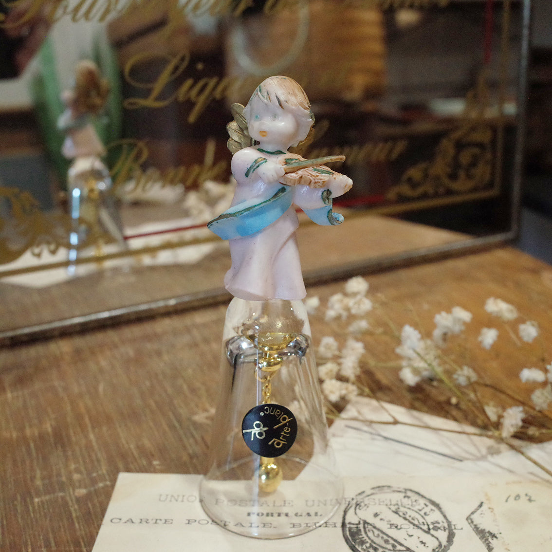 義大利老件.塑料拉小提琴小天使.玻璃手搖鈴.鈴鐺.擺件.#收藏品